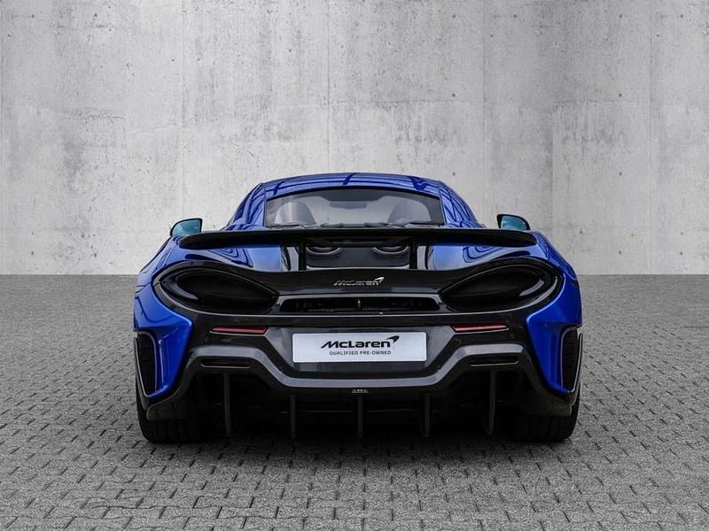 Gebraucht McLaren 600LT 600 PS (441 kW) 2019 Vega blue (blau) Coupé
