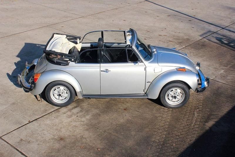 Gebraucht VW Käfer 50 PS (36 kW) 1979 Silber Cabrio