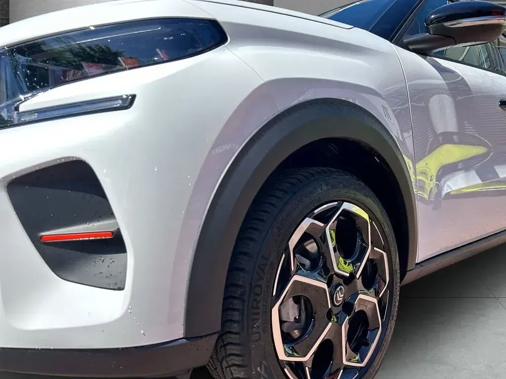 Usado Citroën C3 PureTech 101 CV (74 kW) 2025 Blanco SUV