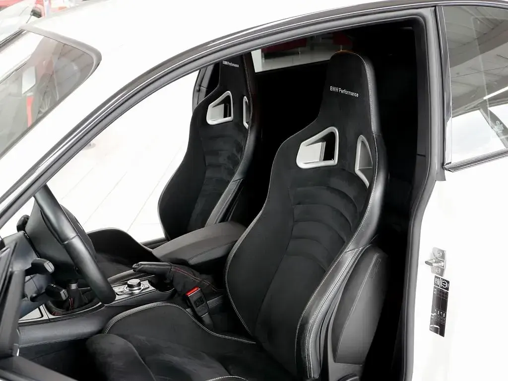 Gebraucht BMW 1M Performance 340 PS (250 kW) 2012 Weiß Coupé
