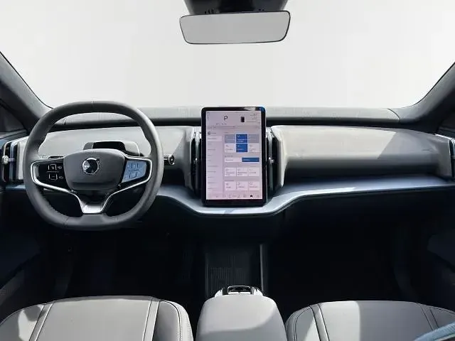 Neu Volvo EX30 Plus 200 kW (272 PS) 2026 Blau SUV