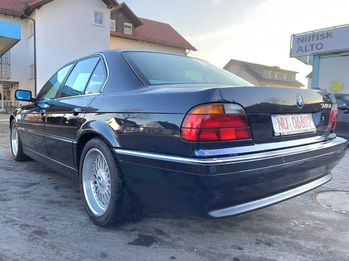Gebraucht BMW 740 286 PS (210 kW) 1994 Blau Limousine