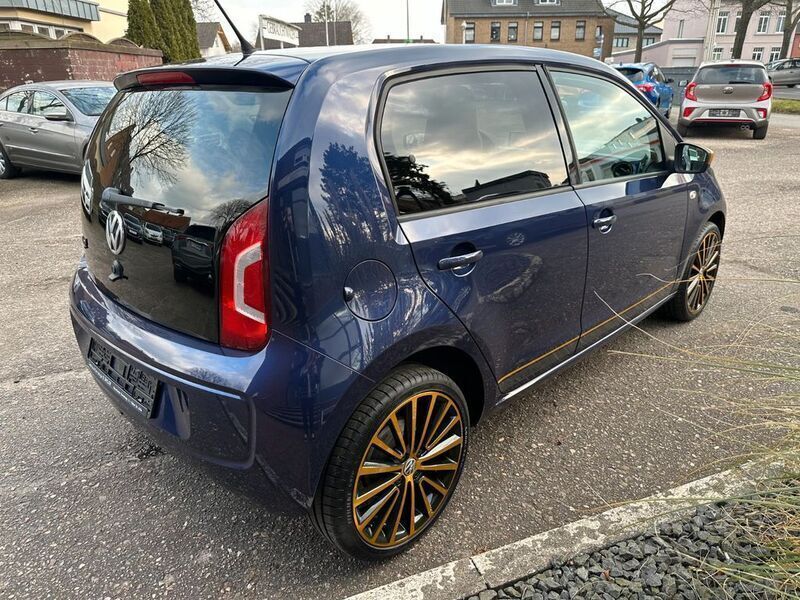 Gebraucht VW up! 75 PS (55 kW) 2016 Blau Kleinwagen