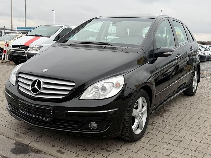 Gebraucht Mercedes B170 116 PS (85 kW) 2005 Schwarz Van / Kleinbus