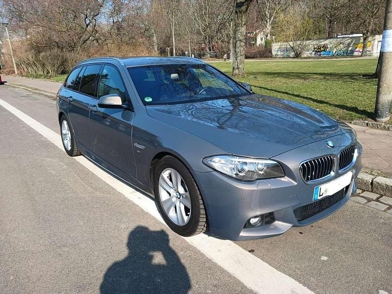 Second-hand BMW 520 Shadowline 190 CP (139 kW) 2017 Gri Break