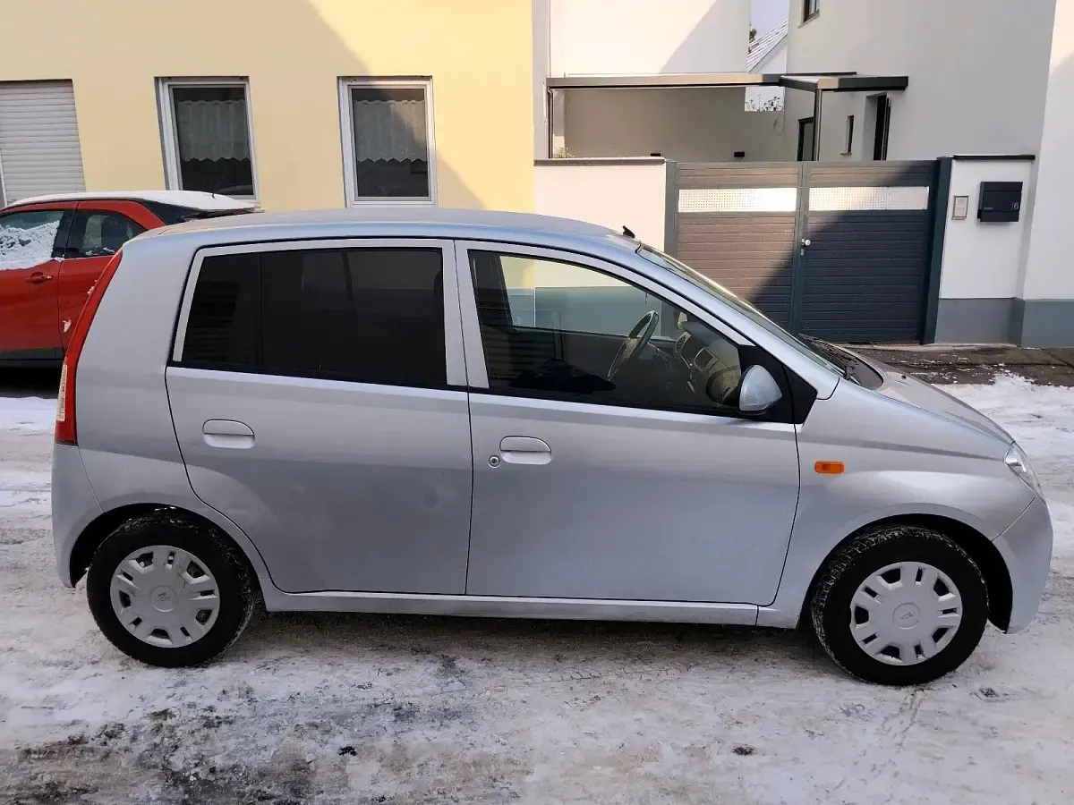 Brugt Daihatsu Cuore 63 HK (46 kW) 2005 Sølv Hatchback