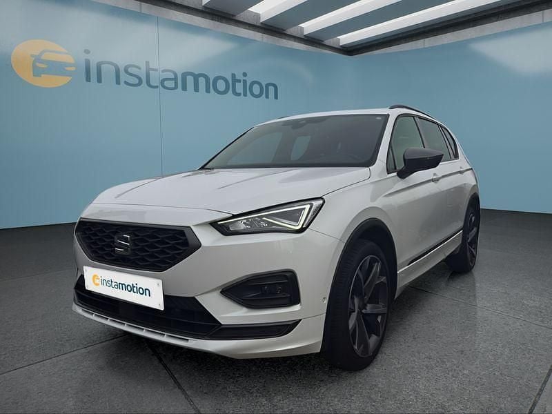 Weiß Gebraucht 2023 Seat Tarraco FR SUV | 38.299 € (Fairer Preis) - Bild 1/4