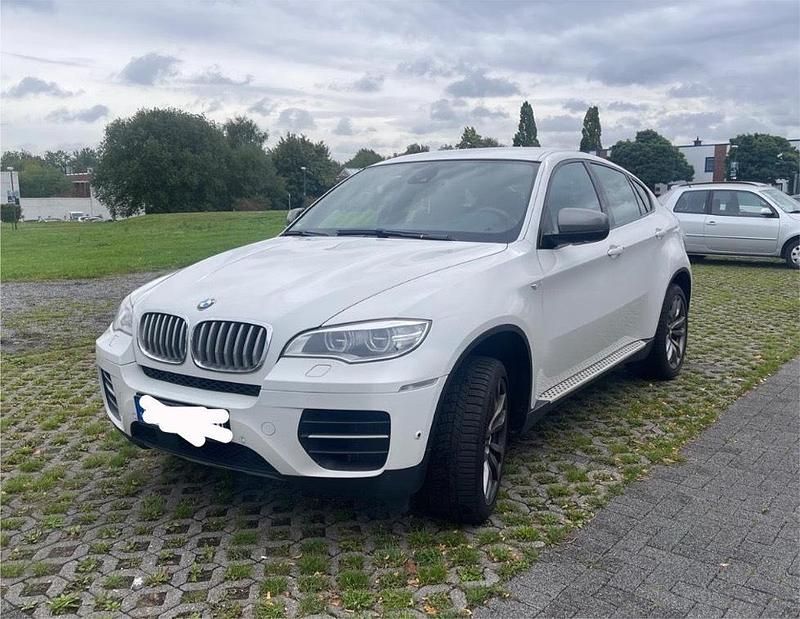 Weiß Gebraucht 2013 BMW X6 M50 SUV | 18.500 € (Etwas zu teuer) - Bild 1/4