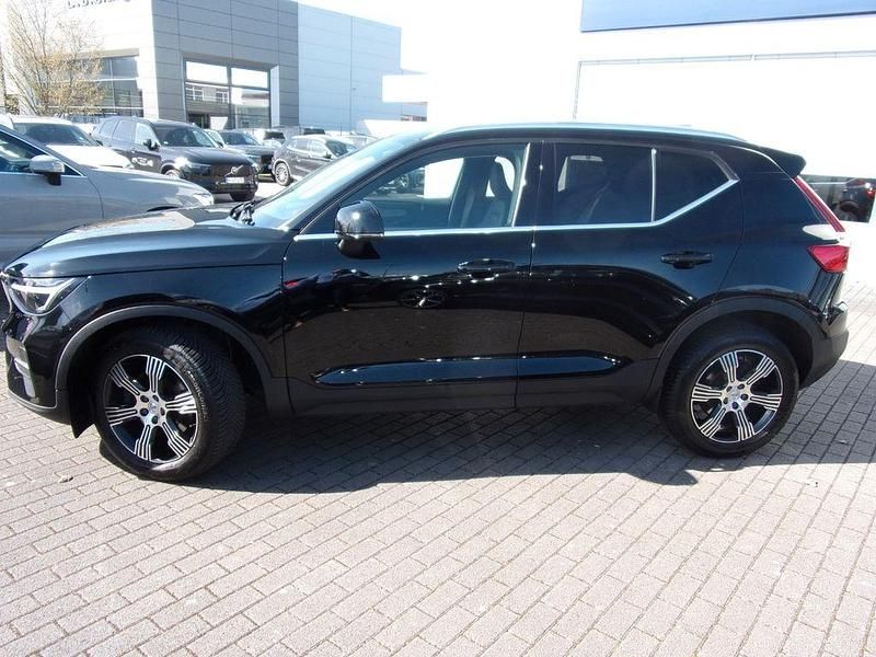 Gebraucht Volvo XC40 Plus 197 PS (144 kW) 2022 Schwarz SUV
