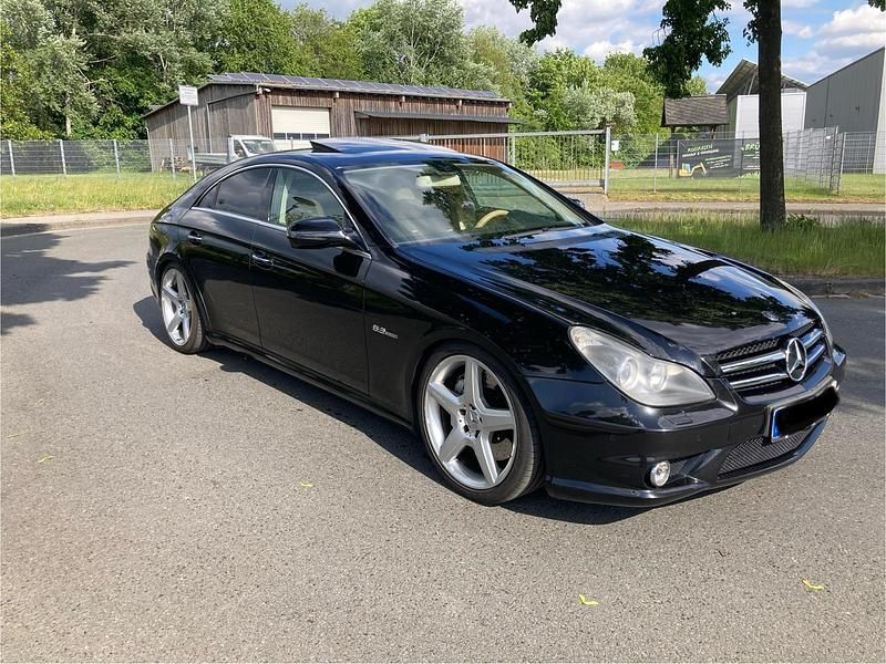 Schwarz Gebraucht 2009 Mercedes CLS63 AMG AMG Limousine | 16.498 € - Bild 1/4