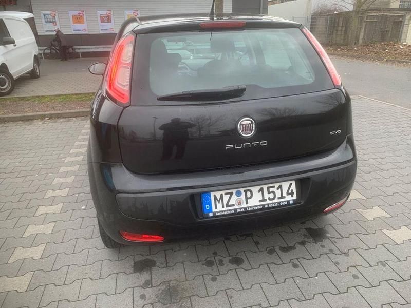 Gebraucht Fiat Punto Evo Dynamic 77 PS (56 kW) 2010 Grau Kleinwagen