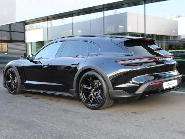 Neu Porsche Taycan Cross Turismo 319 kW (435 PS) 2026 Schwarz Limousine