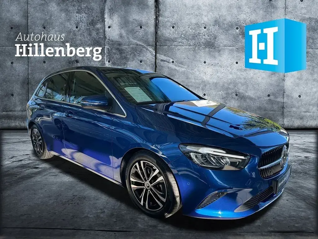 Gebraucht Mercedes B200 Progressive 163 PS (119 kW) 2025 Schwarz Kleinwagen