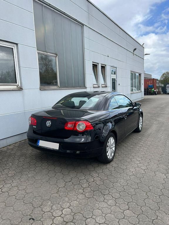 Gebraucht VW Eos 116 PS (85 kW) 2006 Schwarz Cabrio