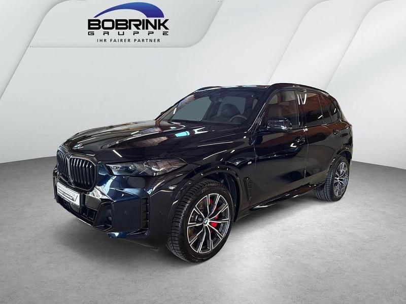 Gebraucht BMW X5 Performance 298 PS (219 kW) 2023 Schwarz SUV