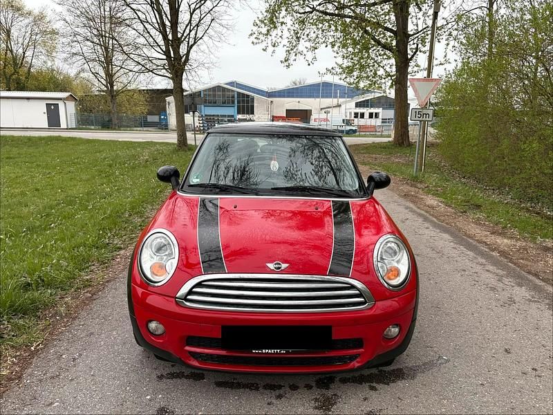Gebraucht Mini Cooper D 108 PS (79 kW) 2010 Rot Kleinwagen