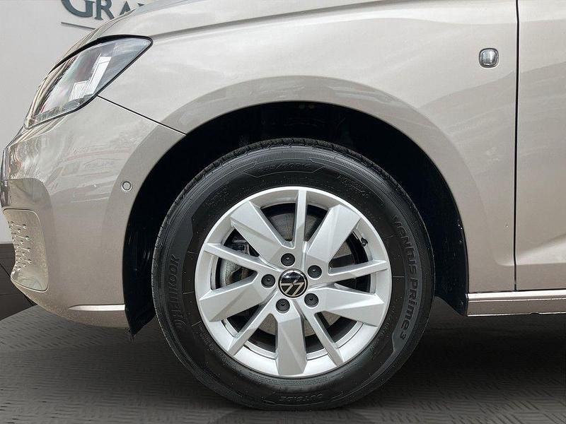 Gebraucht VW Caddy Life 122 PS (89 kW) 2024 Gelb Van / Kleinbus