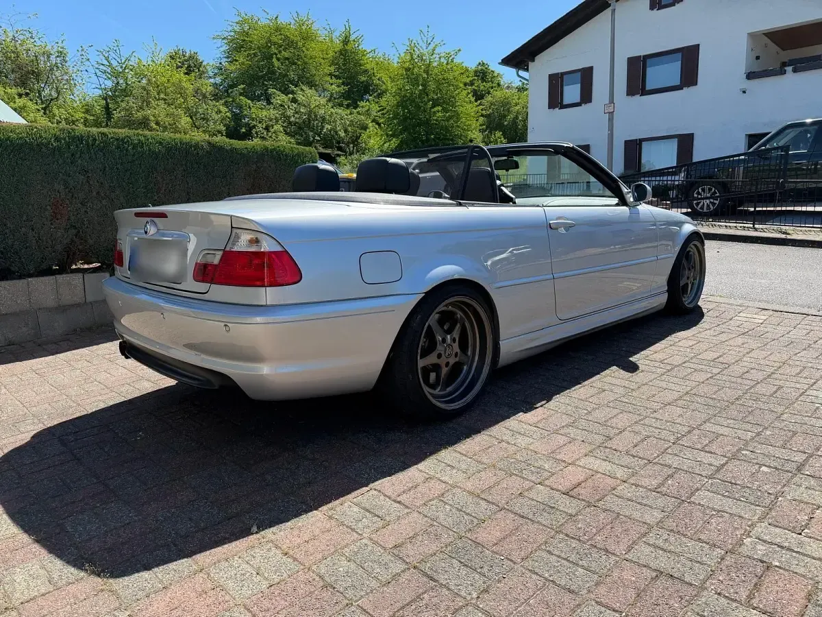 Gebraucht BMW 330 Cabriolet 231 PS (169 kW) 2001 Silber Cabrio