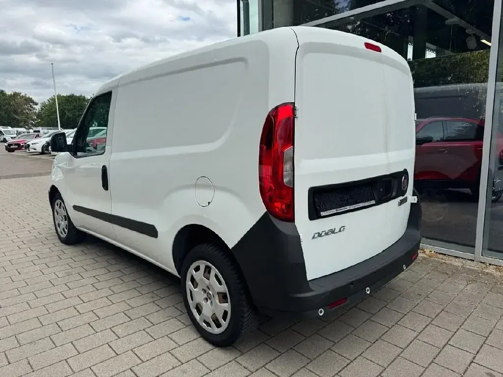 Gebraucht Fiat Doblò Basis 80 PS (58 kW) 2019 Other Van / Kleinbus