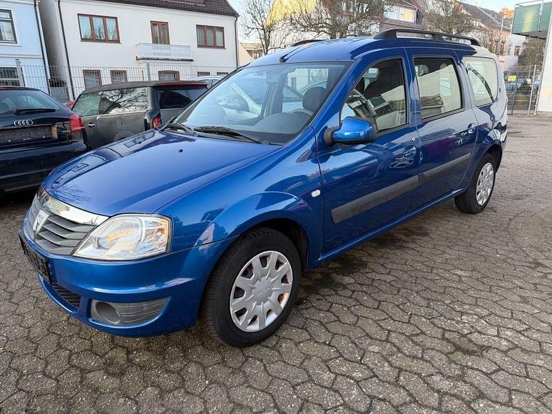 Gebraucht Dacia Logan MCV Lauréate 105 PS (77 kW) 2011 Blau Limousine