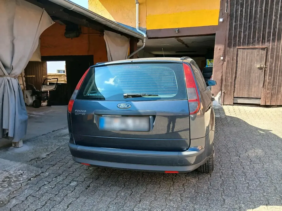 Brugt Ford Focus 106 HK (77 kW) 2006 Stationcar