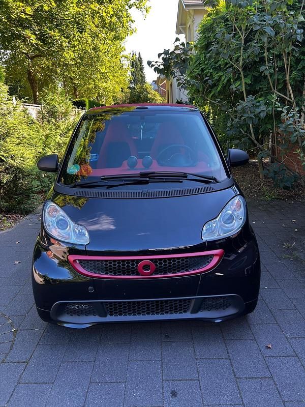 Schwarz Gebraucht 2014 Smart ForTwo Cabrio Cabrio | 8.700 € - Bild 1/4