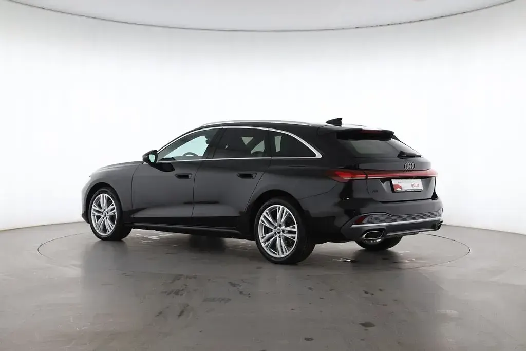 Second-hand Audi A5 Advanced Plus 150 CP (110 kW) 2025 Negru Break