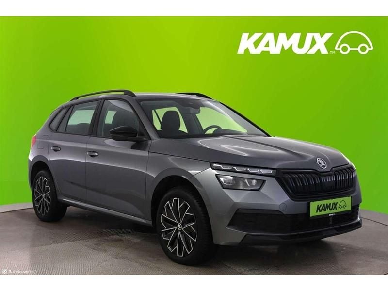 Graphitegrau metallic Gebraucht 2023 Skoda Kamiq Style SUV | 23.245 € (Guter Preis) - Bild 1/3