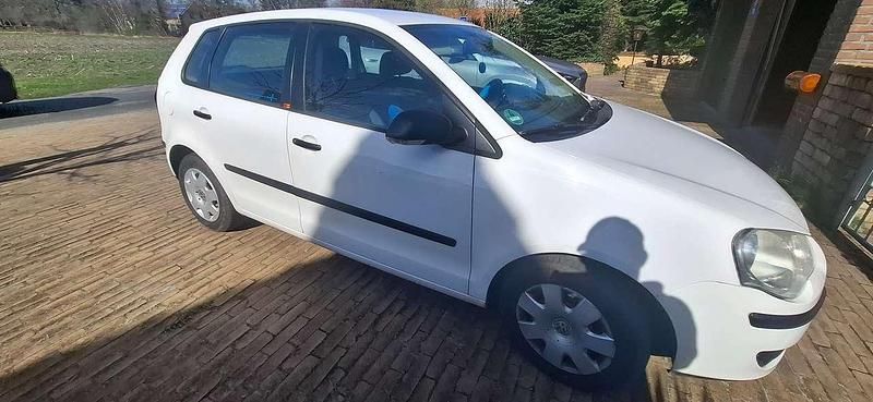 Gebraucht VW Polo Edition 69 PS (50 kW) 2007 Weiß Kleinwagen