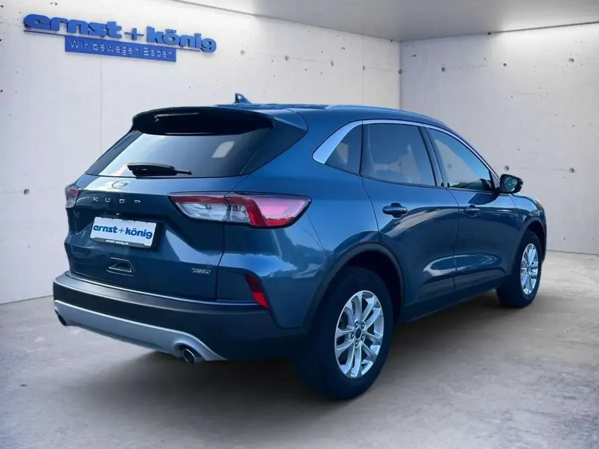 Gebraucht Ford Kuga Titanium 224 PS (164 kW) 2022 Blau SUV
