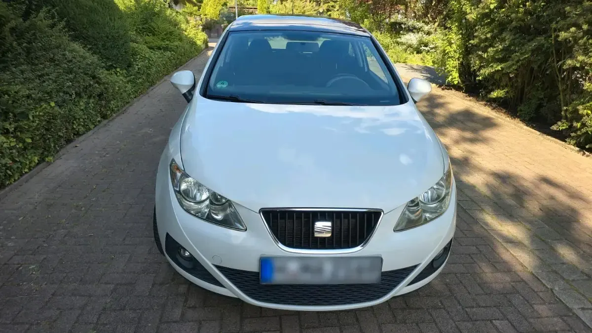 Gebraucht Seat Ibiza 86 PS (63 kW) 2009 Weiß Coupé