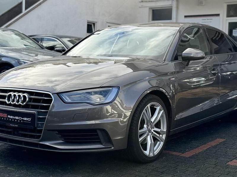 Gebraucht Audi A3 S-Line 150 PS (110 kW) 2014 Grau Limousine