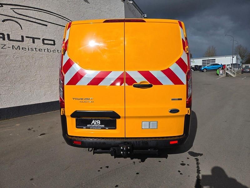 Gebraucht Ford Transit Custom 131 PS (96 kW) 2021 Orange Van / Kleinbus
