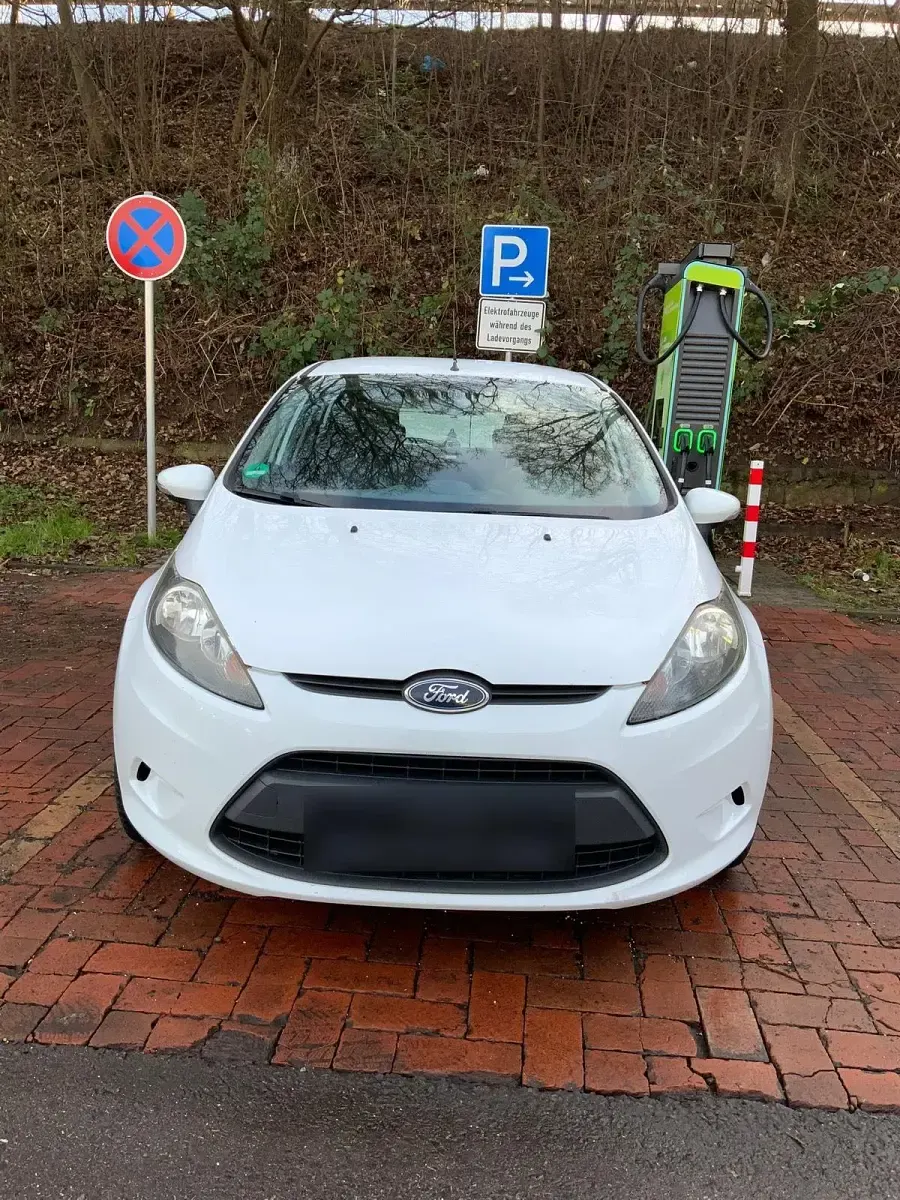 Second-hand Ford Fiesta 70 CP (51 kW) 2010 Hatchback