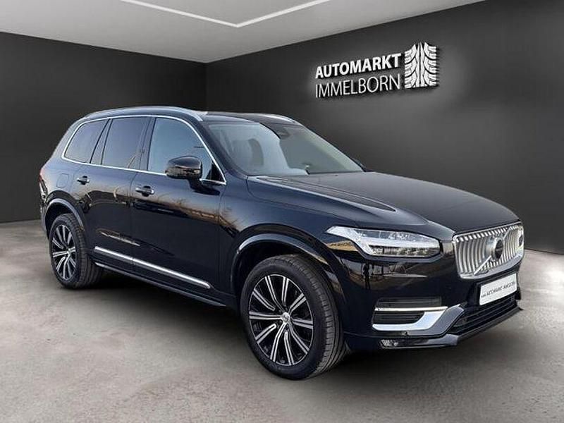 Second-hand Volvo XC90 Plus 235 CP (172 kW) 2022 Negru SUV
