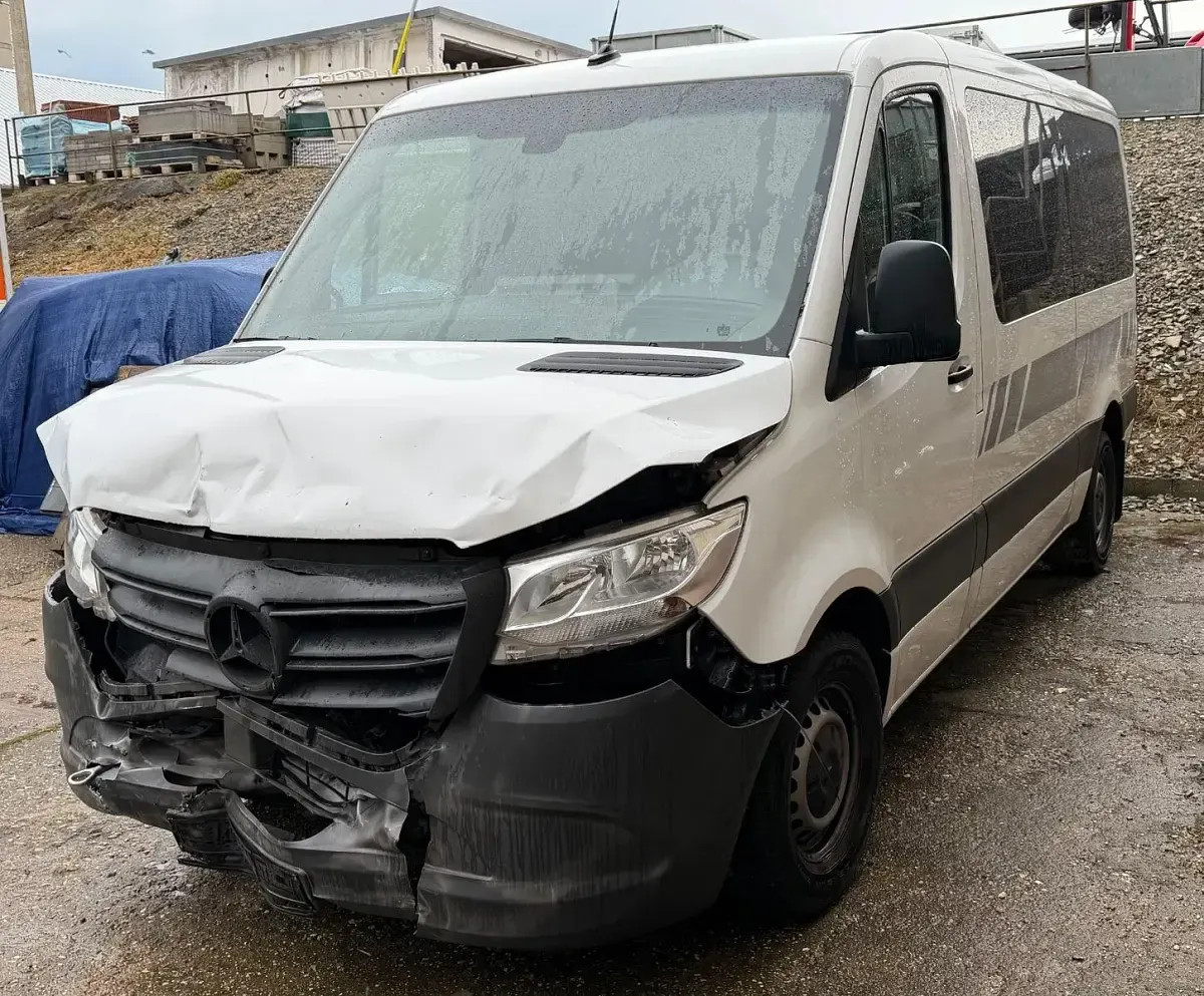 Gebraucht Mercedes Sprinter 150 PS (110 kW) 2022 Weiß Van