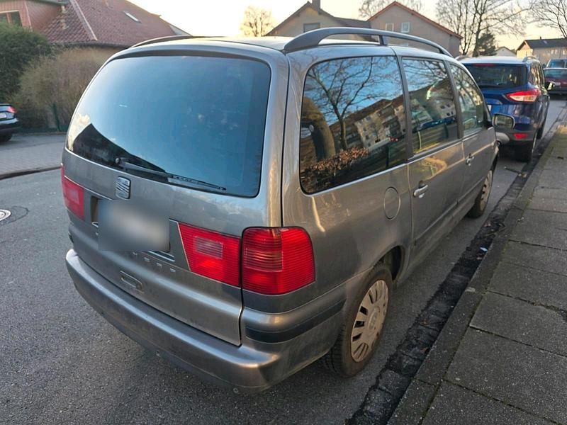 Gebraucht Seat Alhambra 143 PS (105 kW) 2007 Braun Van / Kleinbus