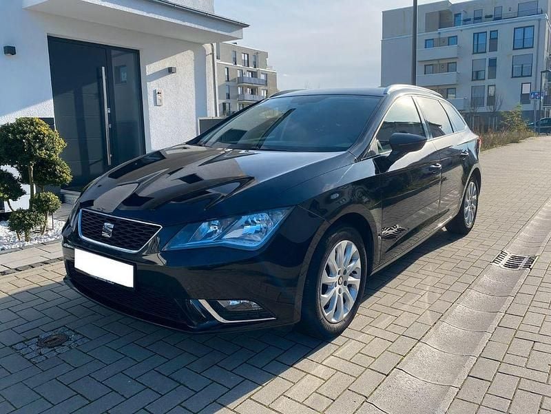 Schwarz Gebraucht 2015 Seat Leon ST Style Kombi | 7.500 € (Guter Preis) - Bild 1/4