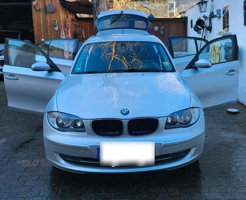 Gebraucht BMW 118 143 PS (105 kW) 2008 Grau Kleinwagen