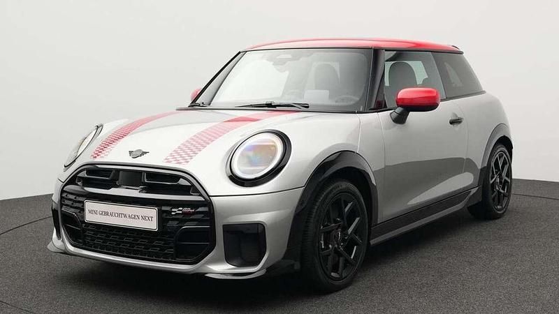 Grau Gebraucht 2024 Mini John Cooper Works Kleinwagen | 29.682 € (Superpreis) - Bild 1/4