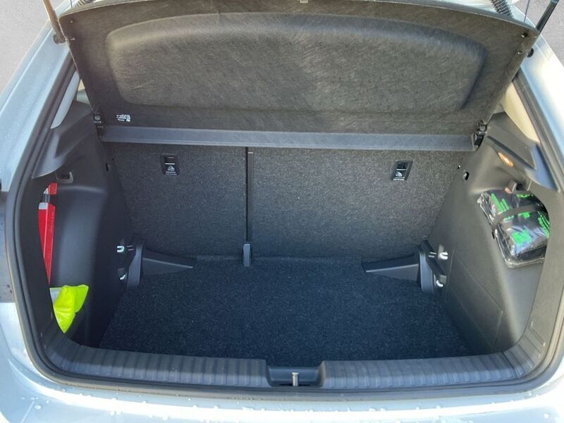 Gebraucht Skoda Fabia Drive 95 PS (69 kW) 2024 Weiß Kleinwagen