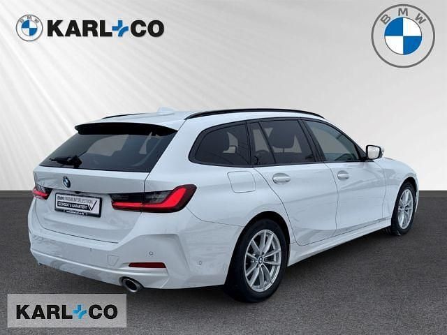 Gebraucht BMW 320 Shadowline 190 PS (139 kW) 2024 Alpinweiss iii Kombi