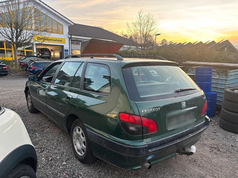 Gebraucht Peugeot 406 110 PS (80 kW) 1997 Grün Kombi