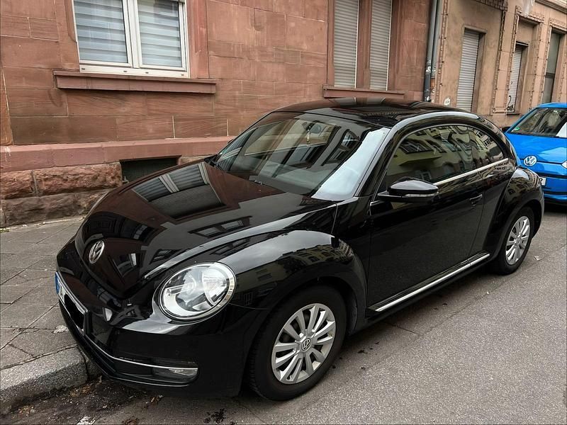 Gebraucht VW Beetle 105 PS (77 kW) 2013 Schwarz Kleinwagen