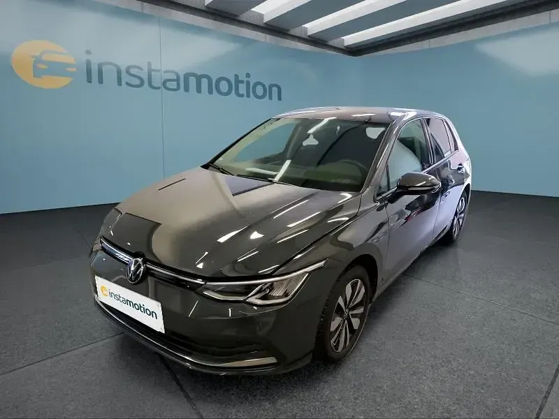 Gebraucht VW Golf VIII 150 PS (110 kW) 2024 Grau Kleinwagen