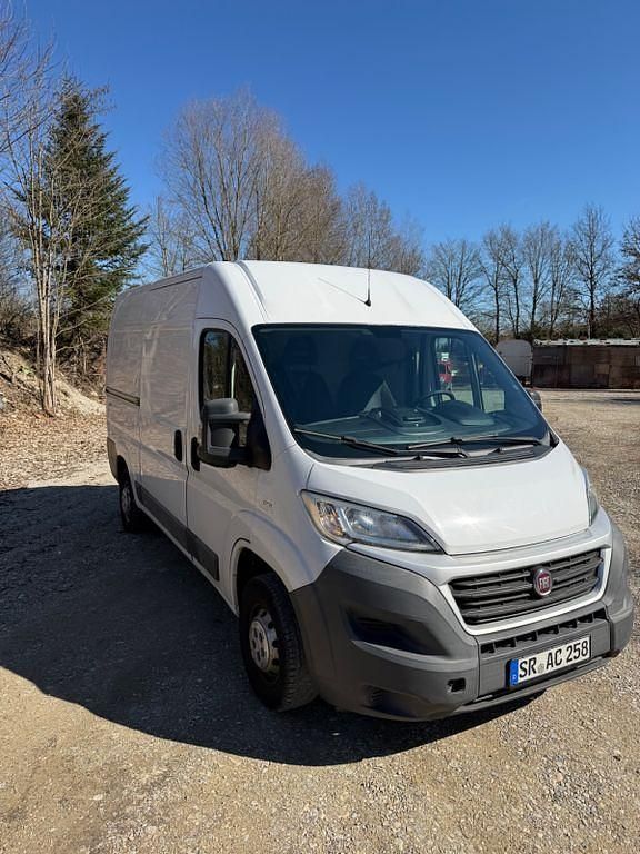 Gebraucht Fiat Ducato 131 PS (96 kW) 2015 Weiß Van