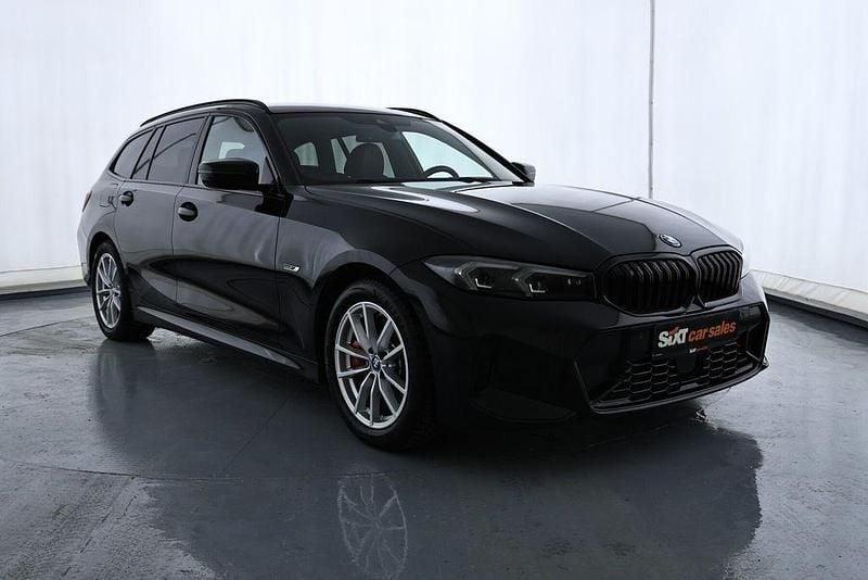 Gebraucht BMW 330e M Sport 292 PS (214 kW) 2022 Schwarz Limousine