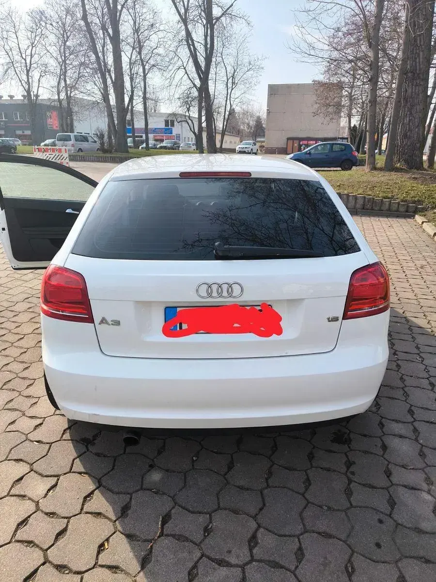 Używany Audi A3 102 KM (75 kW) 2010 Biały Hatchback