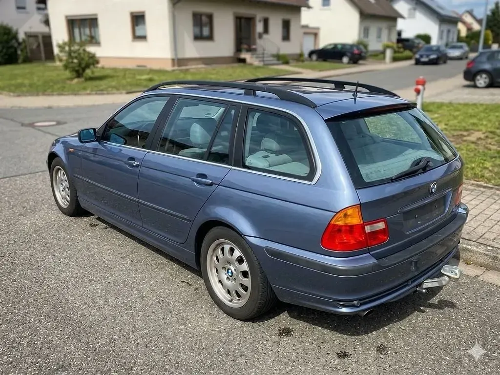 Occasion BMW 320 170 ch (125 kW) 2000 Bleue Break