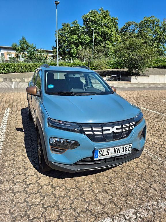Blau Gebraucht 2023 Dacia Spring Extreme Kleinwagen | 13.200 € (Guter Preis) - Bild 1/1